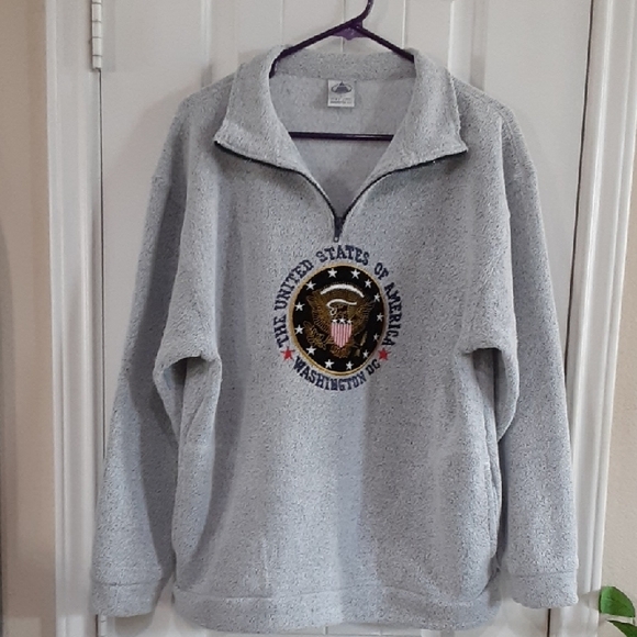 N & T Inc. Other - VTG N & T Inc. Washington DC Capitol Fleece 1/4 Zip Sweatshirt L Salt Pepper